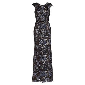 BADGLEY MISCHKA Embellished Swirl Gown SIZE 0